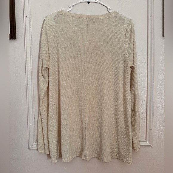 HOLLISTER cream ribbed long sleeve top size LARGE Bella Swan, downtown girl - Picture 2 of 3